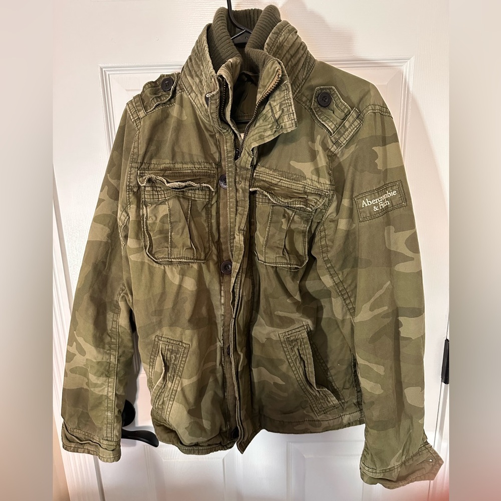 Abercrombie & Fitch OD Green Camo Coat - Medium